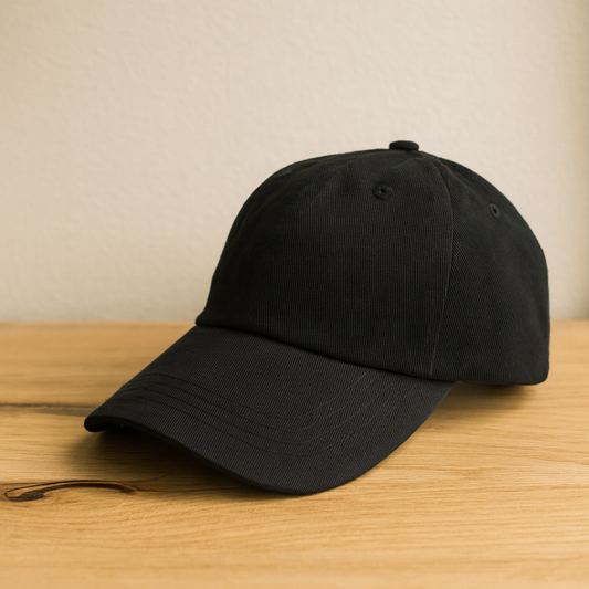 Aura CAP in Black