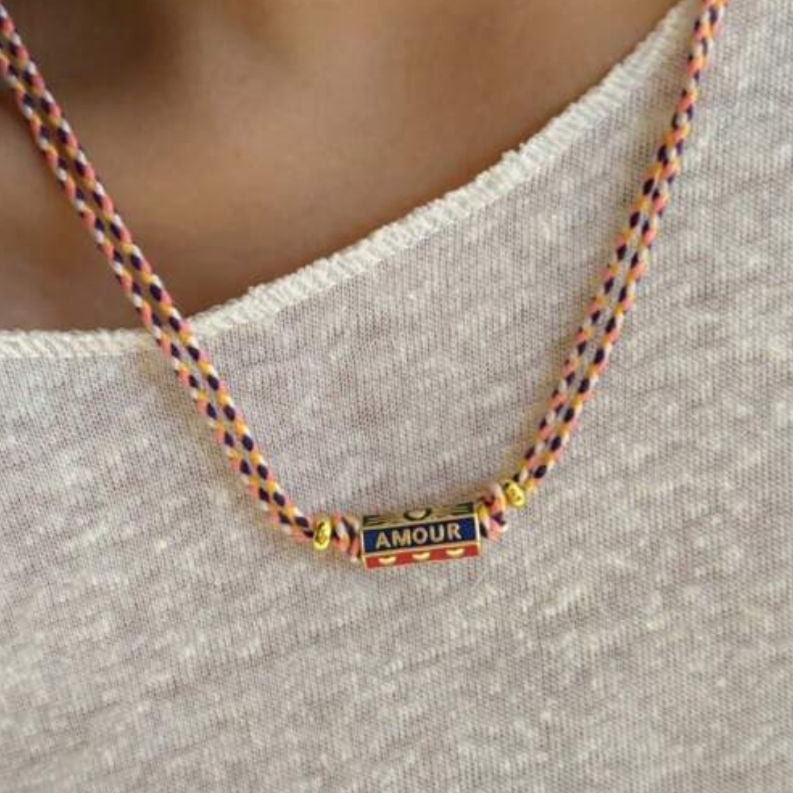AMOUR Necklace