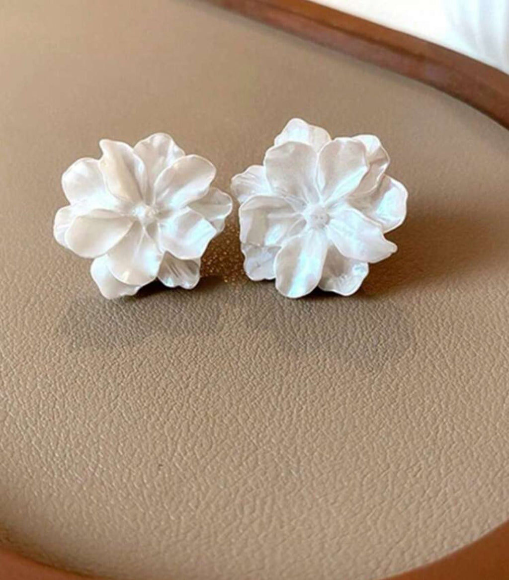 Bloom Babe Earrings