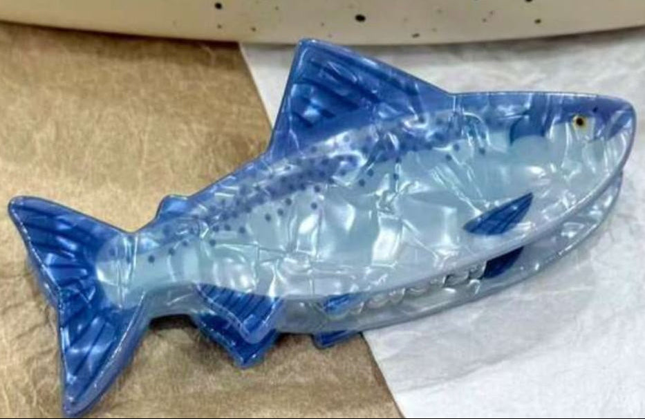 Sardine Hair Claw